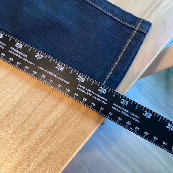 New NWT Fashion Nova Women Classic High Waist Skinny Jeans Size 3 / 25 Dark USA - Picture 8 of 8